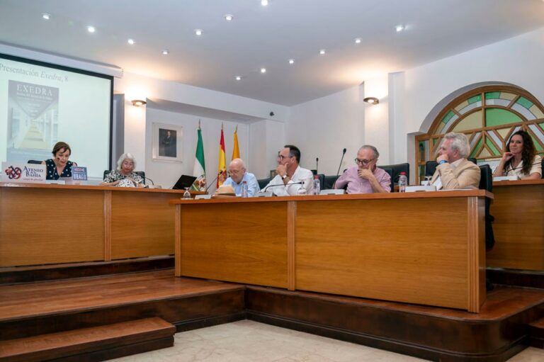 Exedra 8 Los Barrios 03