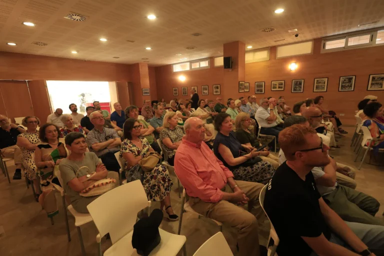 Exedra Algeciras 02